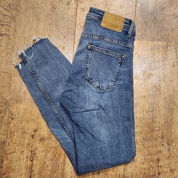 ZARA BASIC Z1975 Women's Distressed Skinny Jeans - Sz 4 - Picture 4 of 7